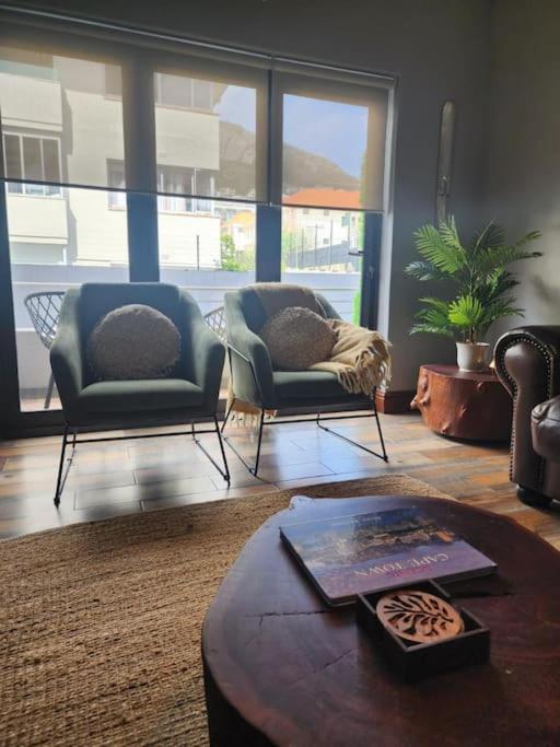 Cape Town, Sea Point, Beautiful 2 Bedroom Apartment @Tucked Away Экстерьер фото