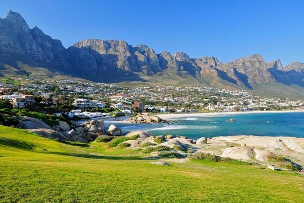 Cape Town, Sea Point, Beautiful 2 Bedroom Apartment @Tucked Away Экстерьер фото